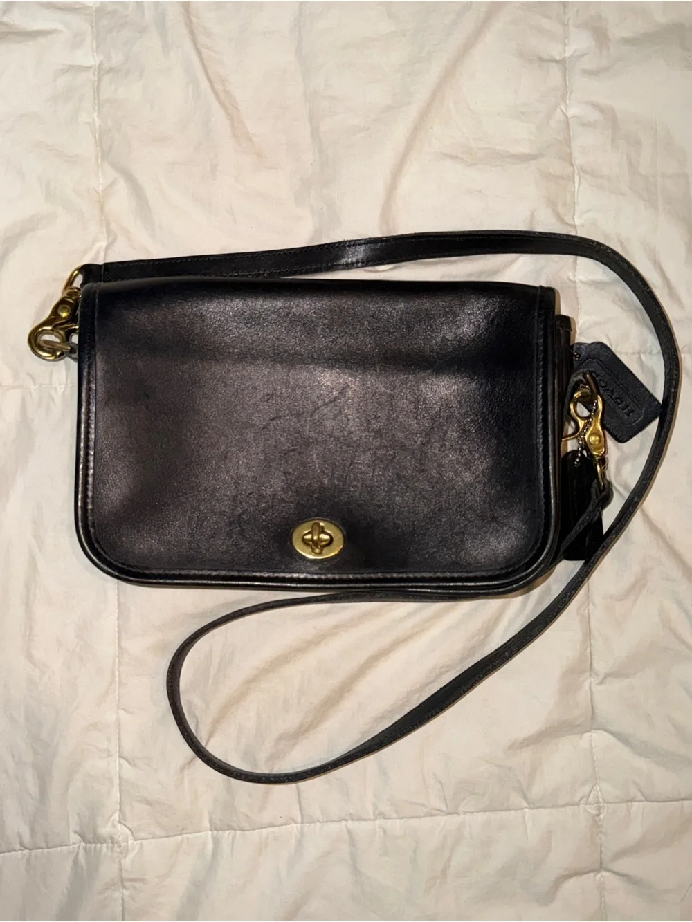 21 Vintage Coach red Leather Crossbody Bag , purse, satchel, tote w/ dust bag